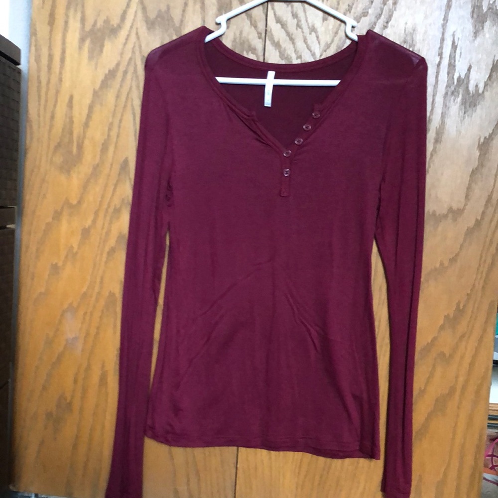 Maroon long sleeve Henley t-shirt